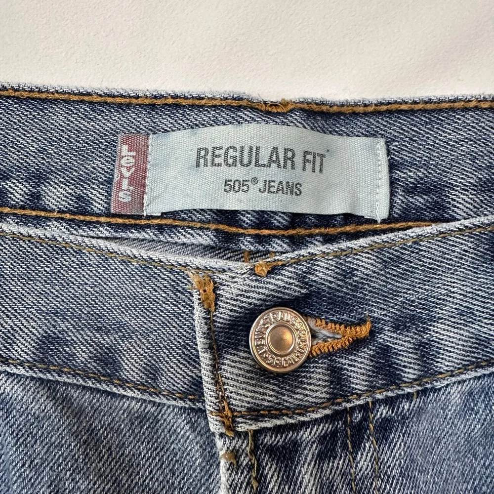 Levi’s 505 Regular Fit Jeans | 2003 | Made in Egypt | W36 L32
